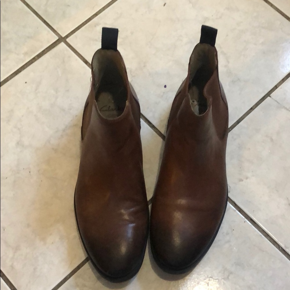 Men Hommes Clarks size 8